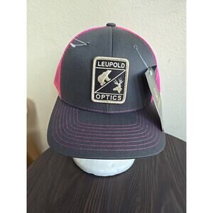 Leupold & Stevens hat cap snap back trucker mesh Optics Hunting gray pink -NEW